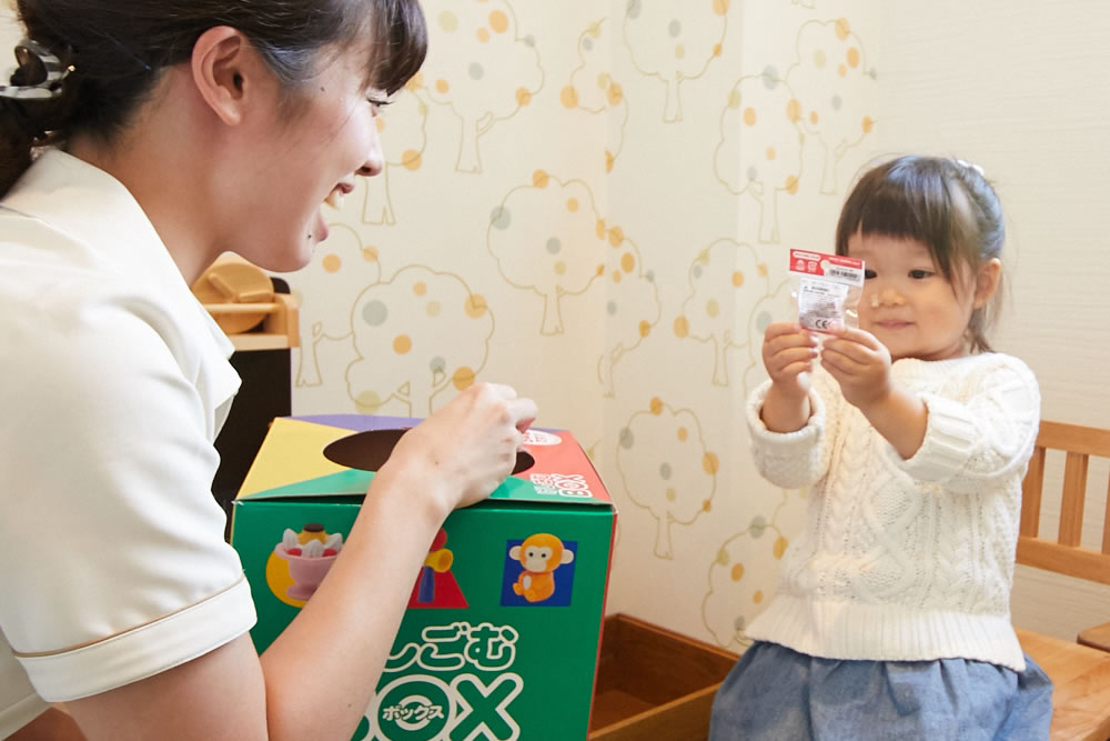 子供を誉める歯医者